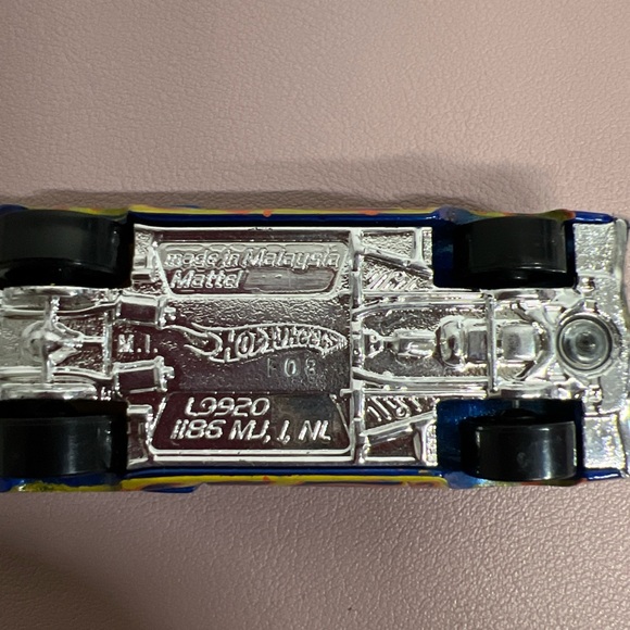 Hot Wheels Heat‎ Fleet '69 Dodge Coronet Superbee Blue Flames - Picture 9 of 10